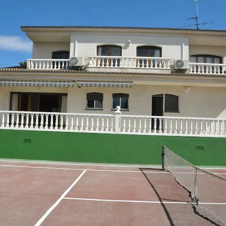 ヴィラ Tenis